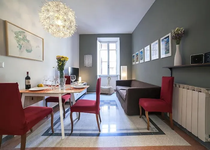 Monti 3 Bedroom Apartment Colisseum