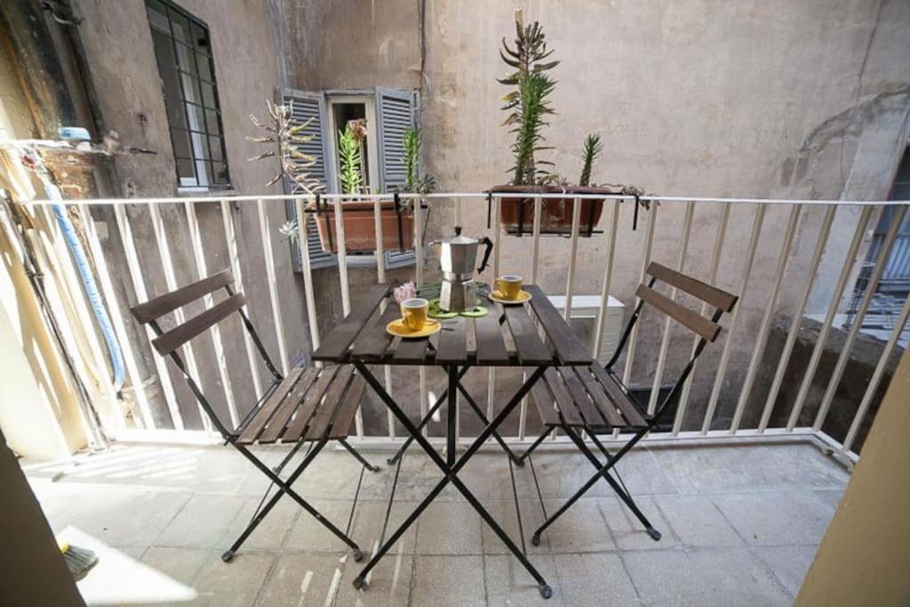 Monti 3 Bedroom Colisseum Appartamento Roma