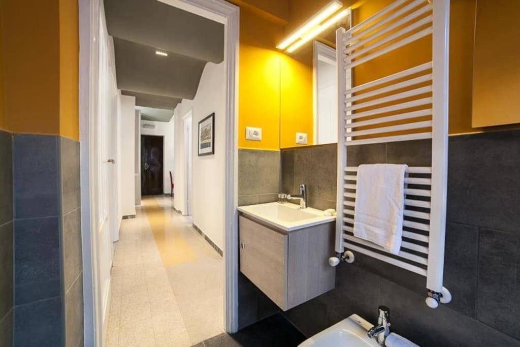 Monti 3 Bedroom Colisseum *