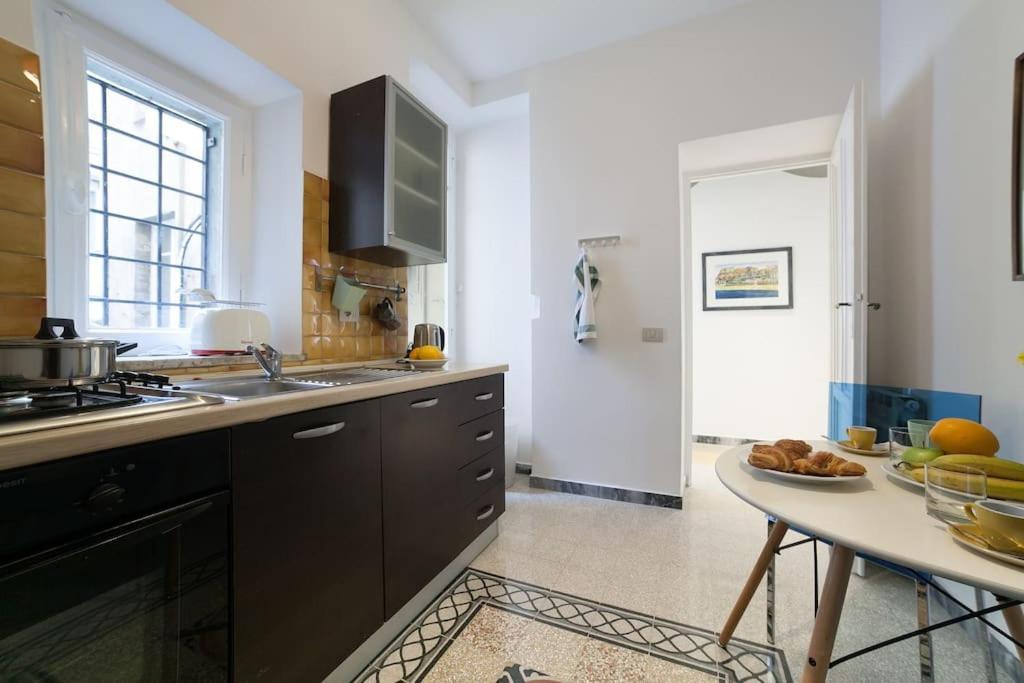 Monti 3 Bedroom Colisseum Appartamento *